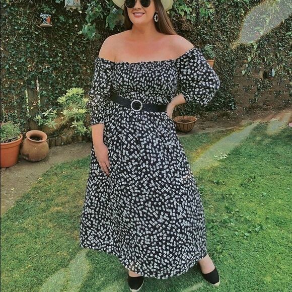 H&M Smock-detail Puff Sleeve Dress Bloggers fav - Picture 9 of 16